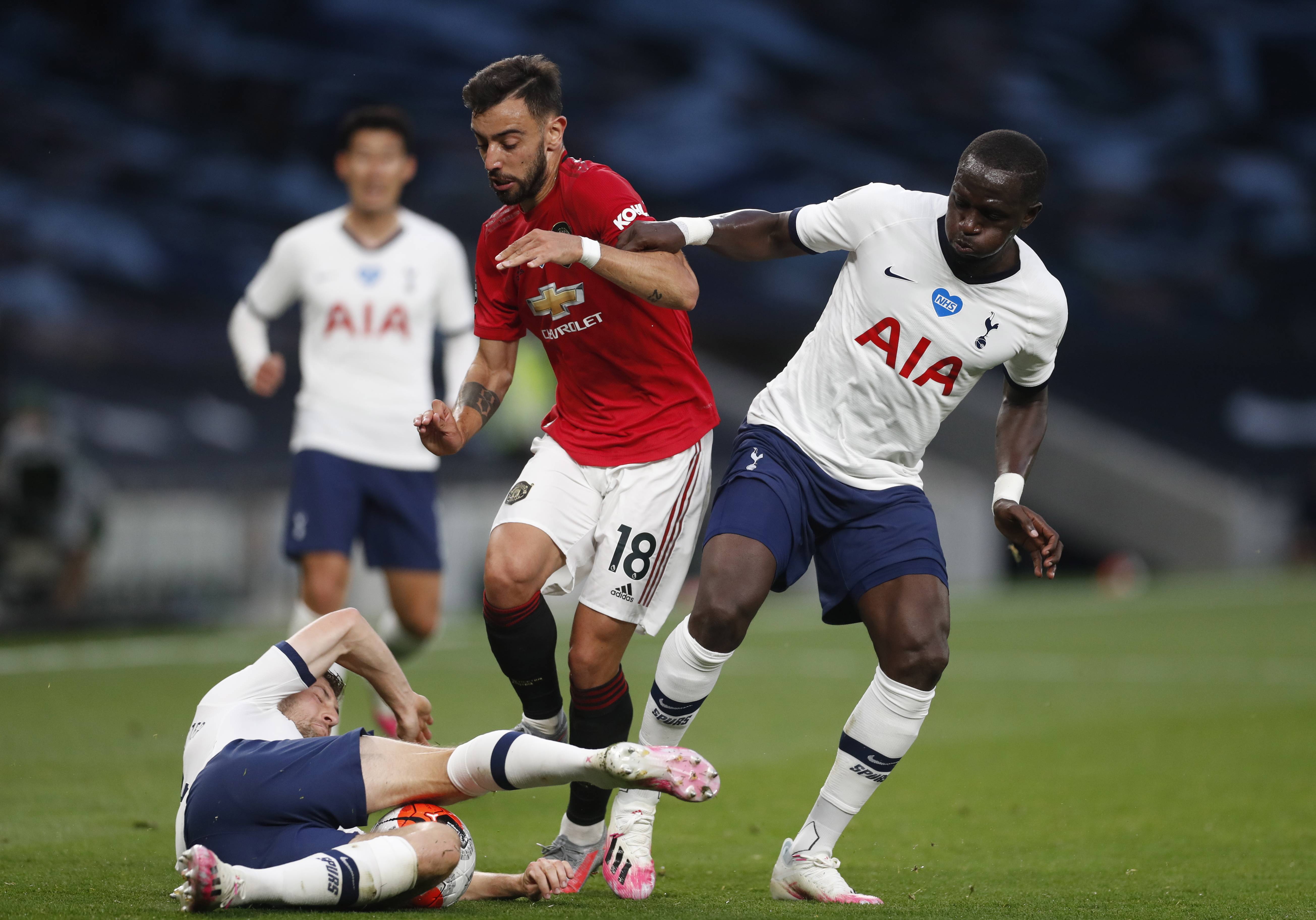 官方:皇马将于8月12日与奥地利球队瓦滕斯进行季前友谊赛.